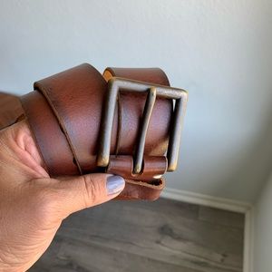Vintage Distressed Leather Centerbar Buckle Belt